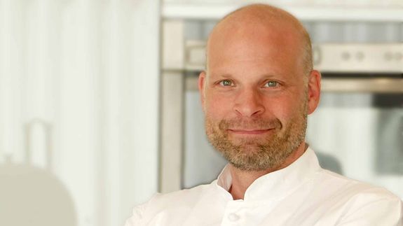 Christoph, Inhaber und Chef für Wurst- und Fleischgerichte in den Kochateliers.