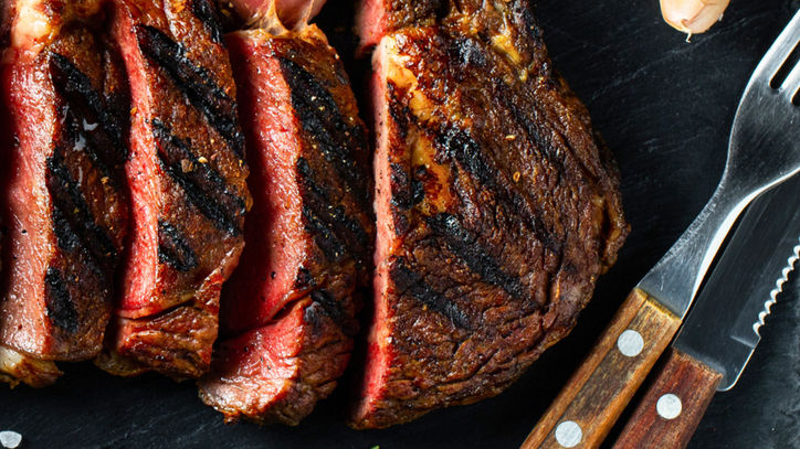Kochkurs in der Kochschule Kochateliers am Sonntag, 11. Januar 2026: Fleisch — Einfach lecker!