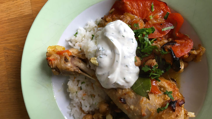 Orientalisches Huhn mit Gewürz-Reis