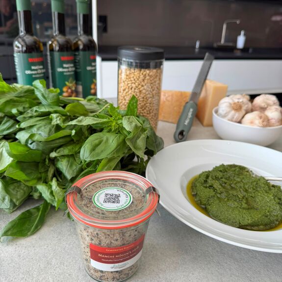 Kochateliers Kochrezept: Aromatisches Pesto Genovese