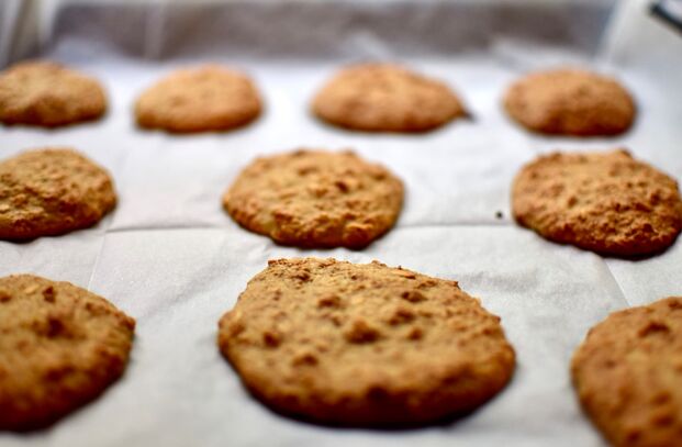 Lieblingsrezept: Apfelcrumble „Cookies & Cream“