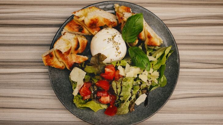 Caprese-Teigtaschen