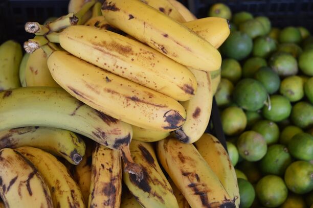 Lieblingsrezept: Gebackene Banane mit Kaffir-Limetten-Sauce