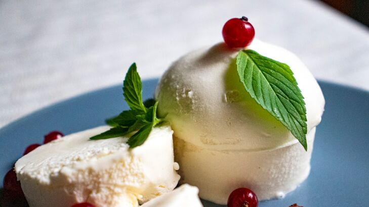 Joghurt-Limonen-Eis