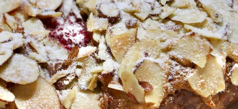 Lieblingsrezept: Mandel-Christstollen