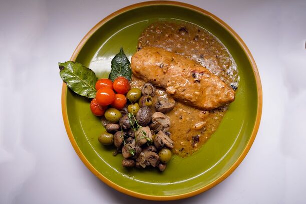 Lieblingsrezept: Saiblingfilet mit Salbei im Serrano-Schinken-Mantel
mit Risotto