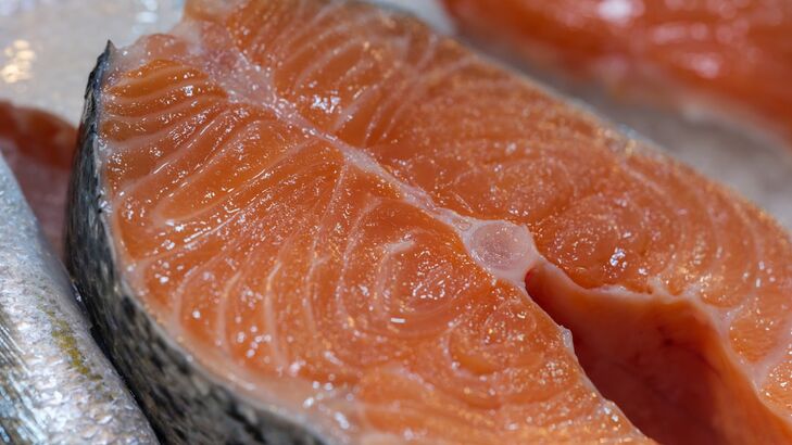 Sanft gegarter Lachs