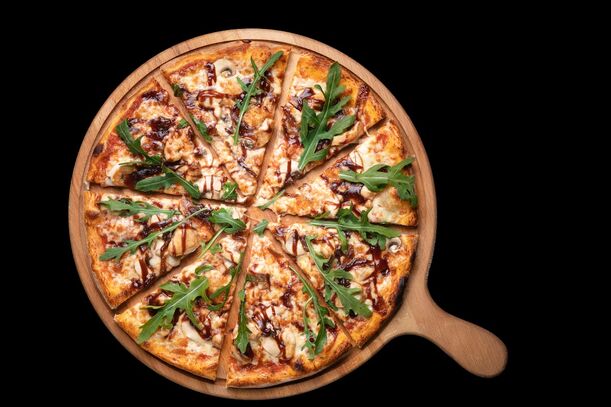 Lieblingsrezept: Smoky BBQ-Pizza und Bacon-Bombs,