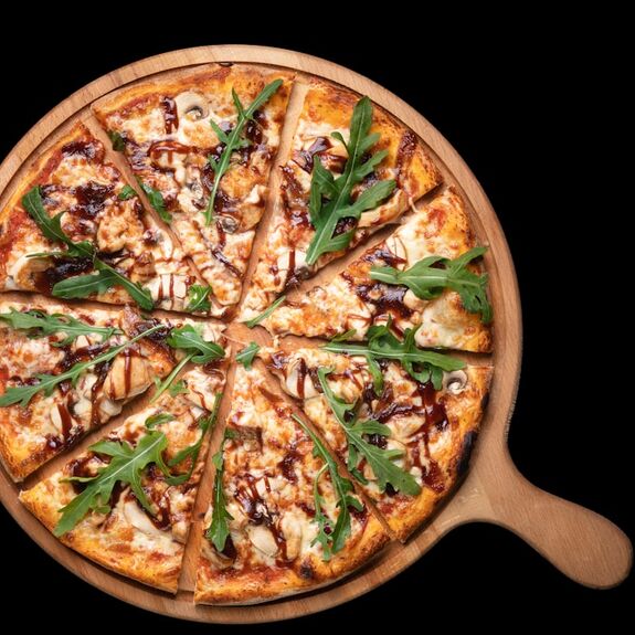 Kochateliers Kochrezept: Smoky BBQ-Pizza und Bacon-Bombs,