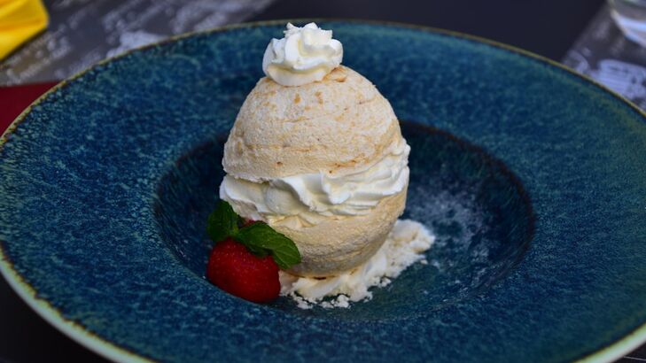 Vanille-Quarkmousse mit weißer Schokolade