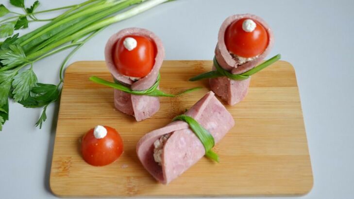 Zuchiniröllchen mit Serrano Schinken